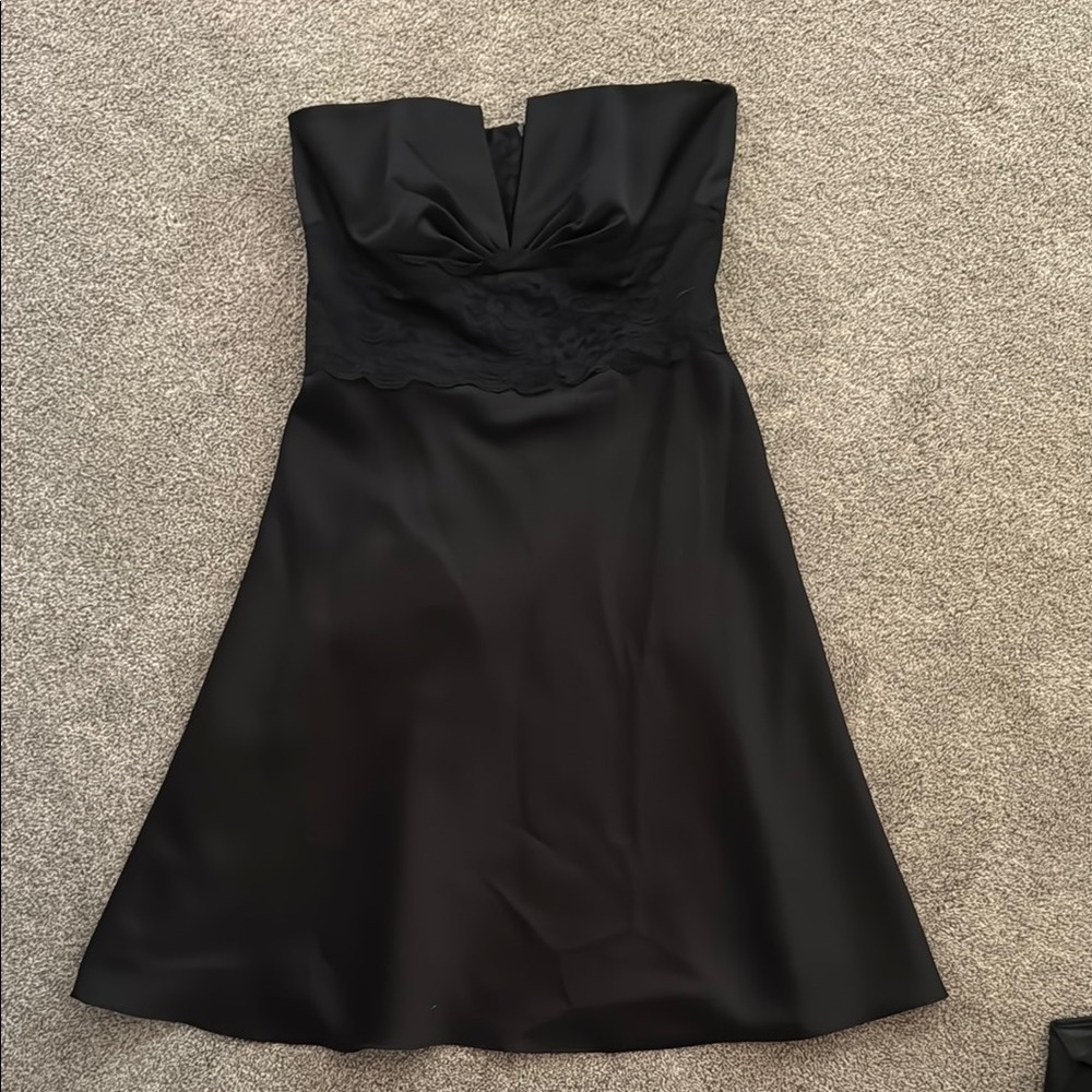 Elegant Black Strapless Dress